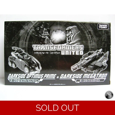 Darkside Optimus Prime & Megatron - Transformers United - Tokyo Toy Show 2011